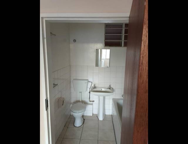 2 BEDROOM PROPERTY TO RENT IN SUNNYSIDE